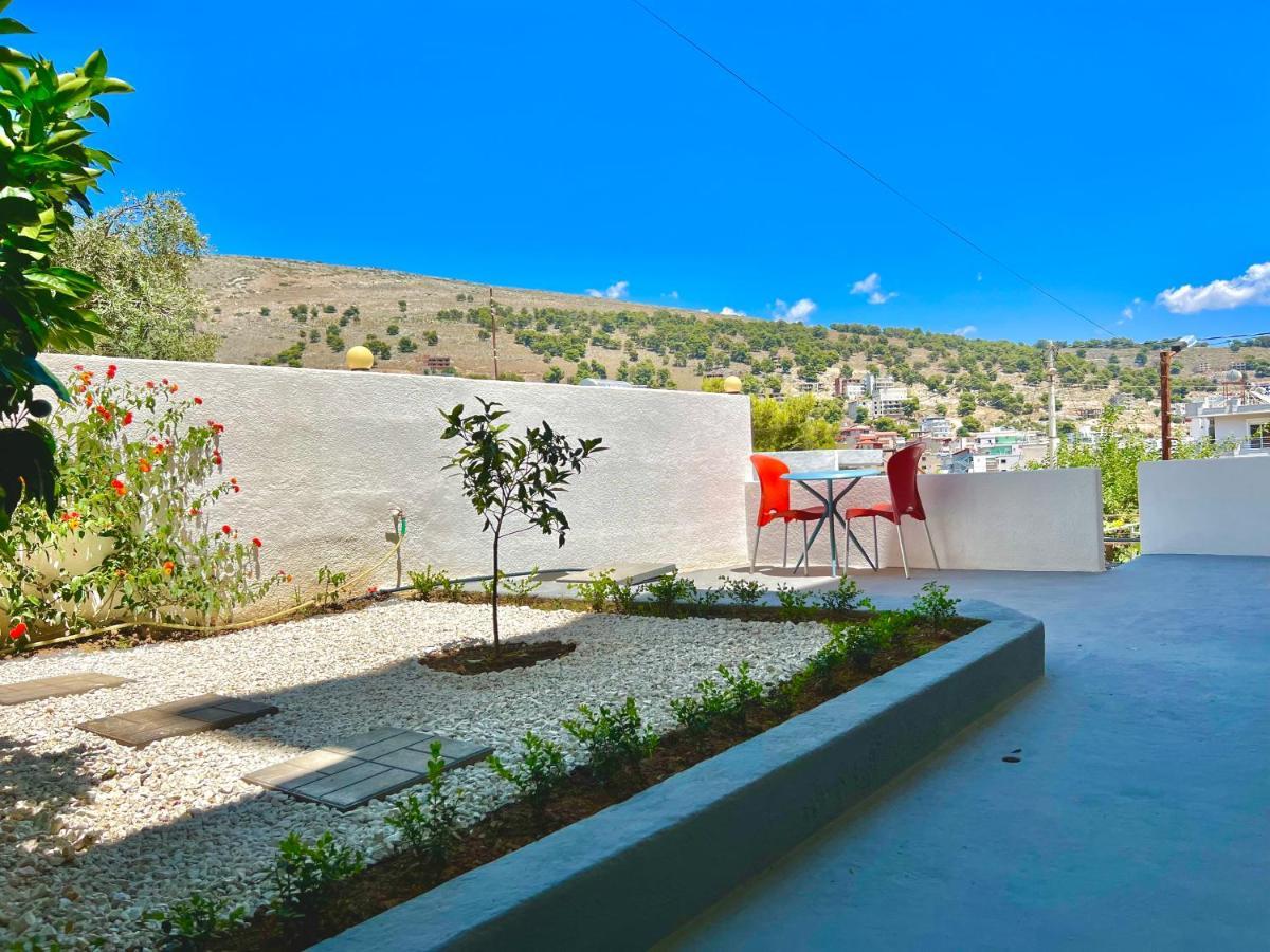 Tomi Apartments Sarandë Exterior foto