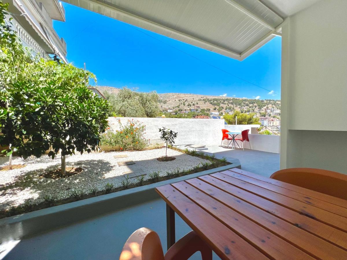 Tomi Apartments Sarandë Exterior foto