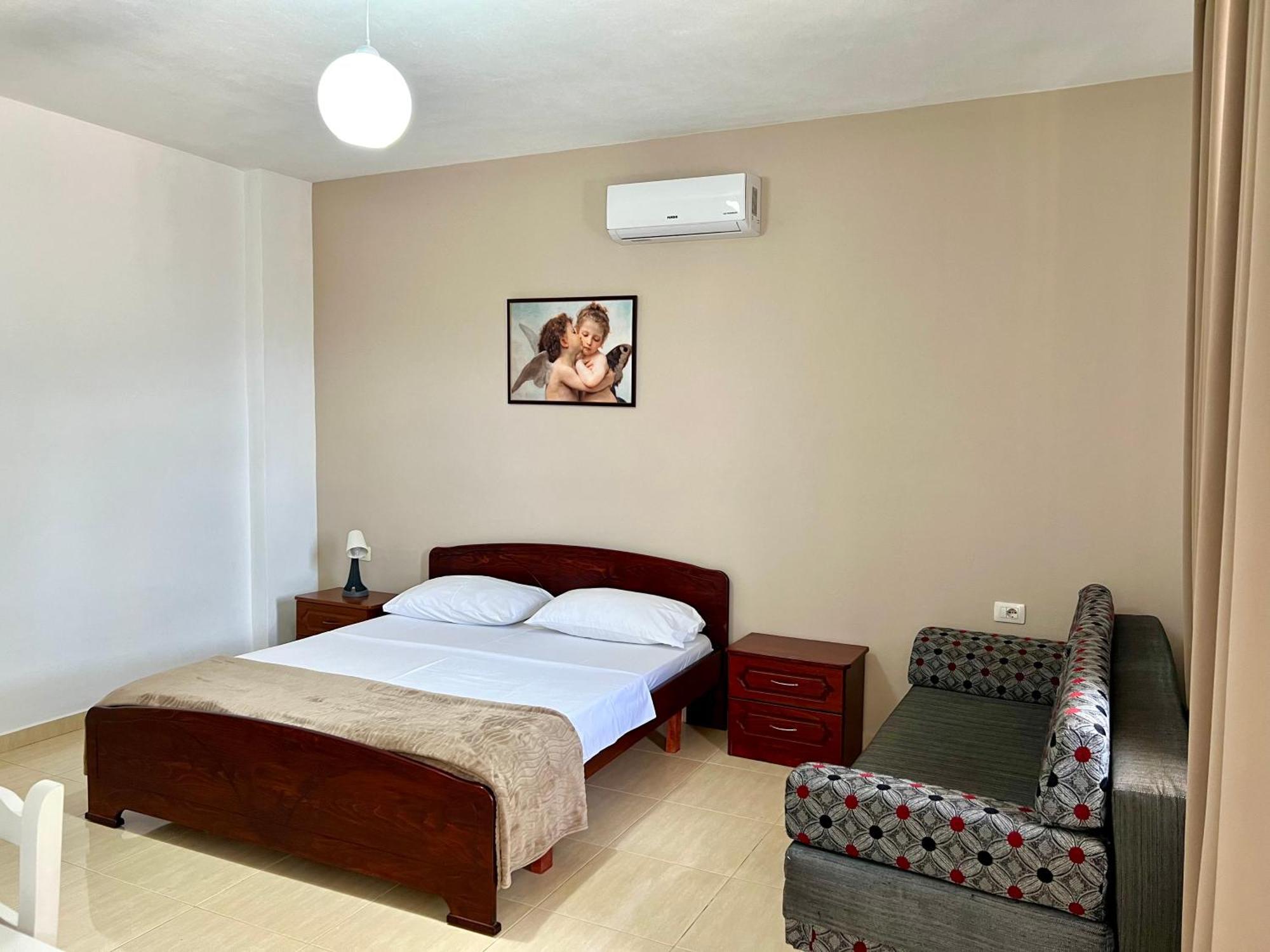 Tomi Apartments Sarandë Exterior foto